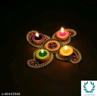 Multicolor Premium candle wick and wax, gently flicker without producing harmful black smoke - Free Size, Silicon